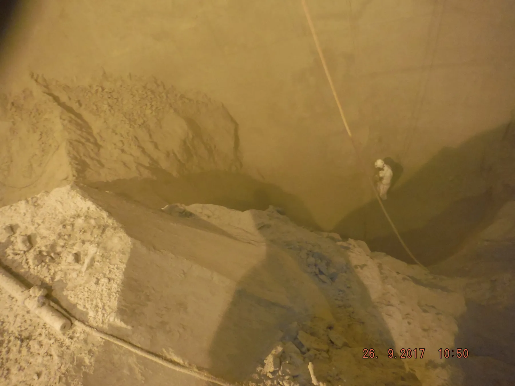 Cement Plant Silo Internal Cleaning