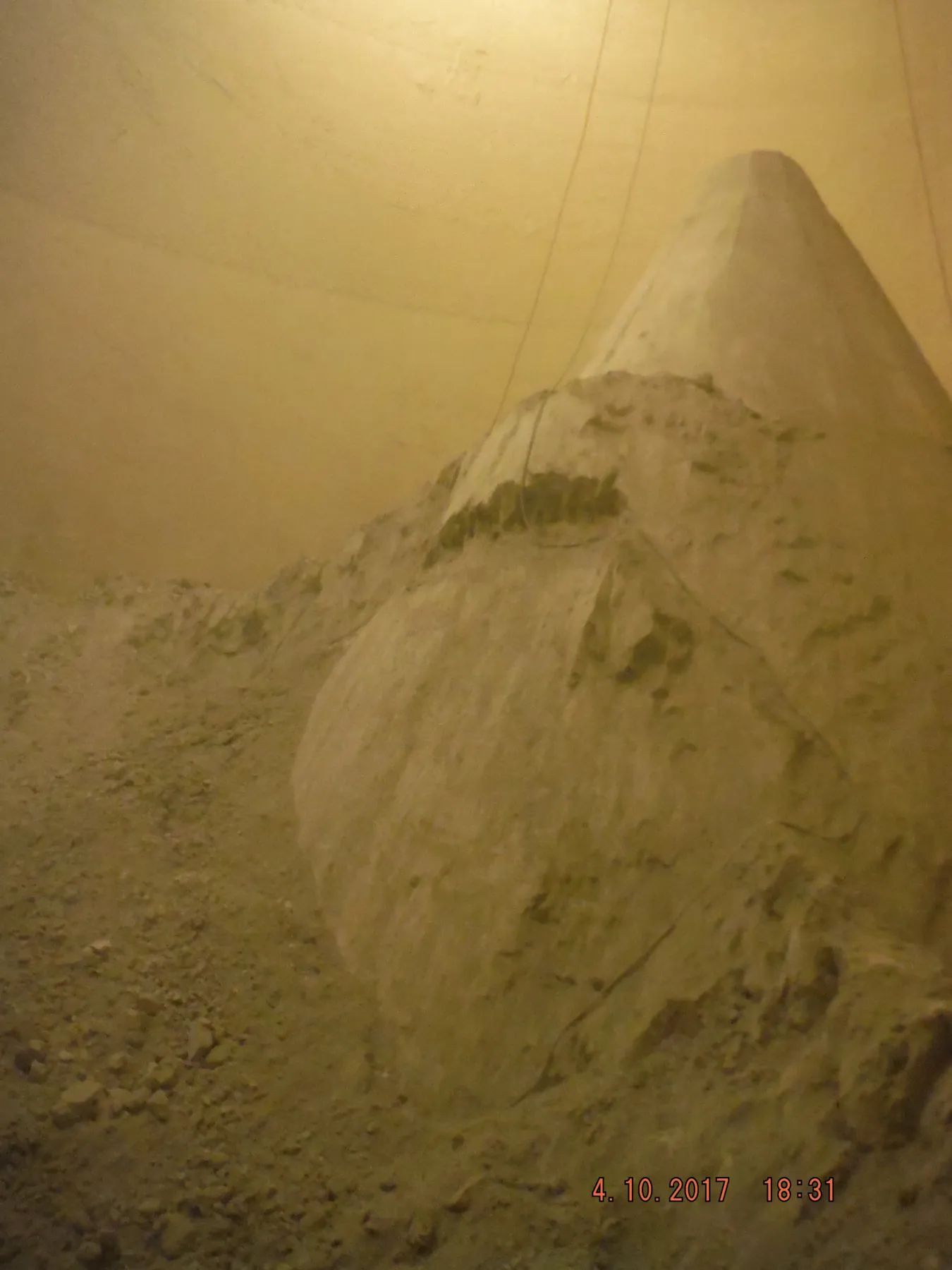 Cement Plant Silo Internal Cleaning