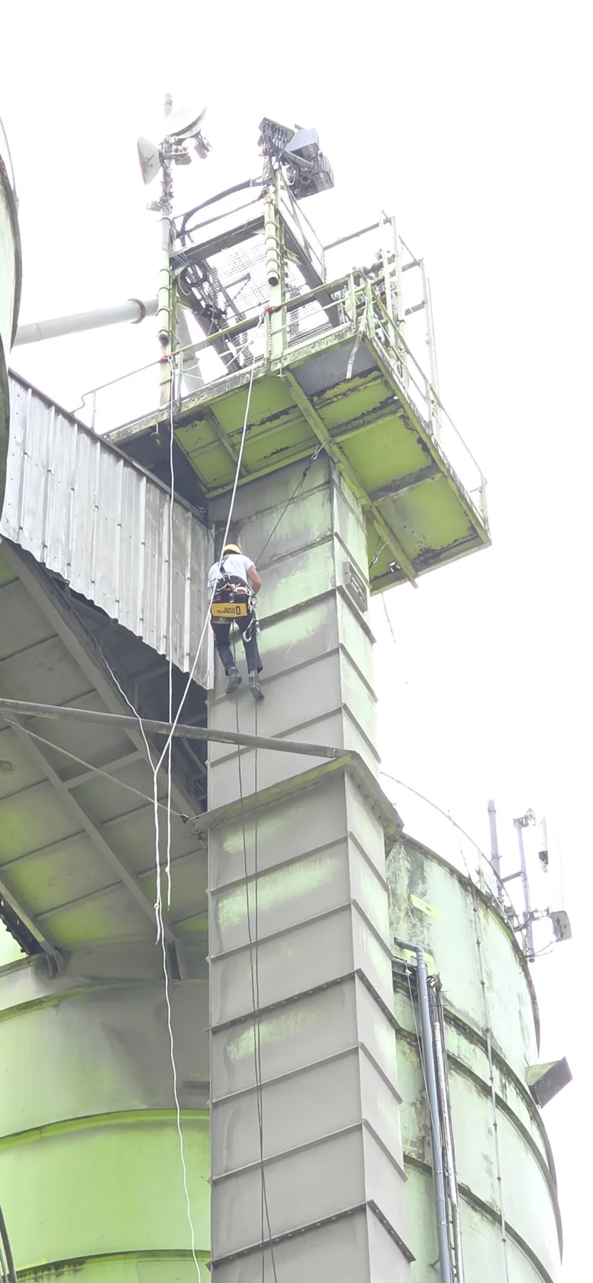 Cement Plant Bucket Elevator Inspection (NDT) & Maintenance