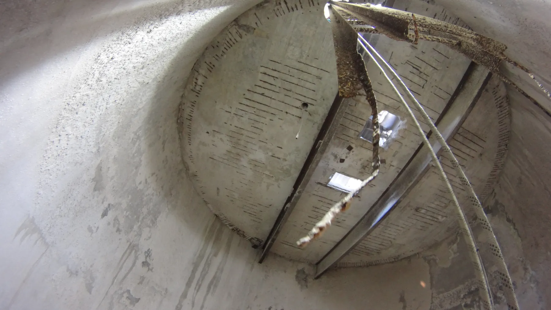 Cement Plant 12 Silos Internal Visual Inspection, Crete