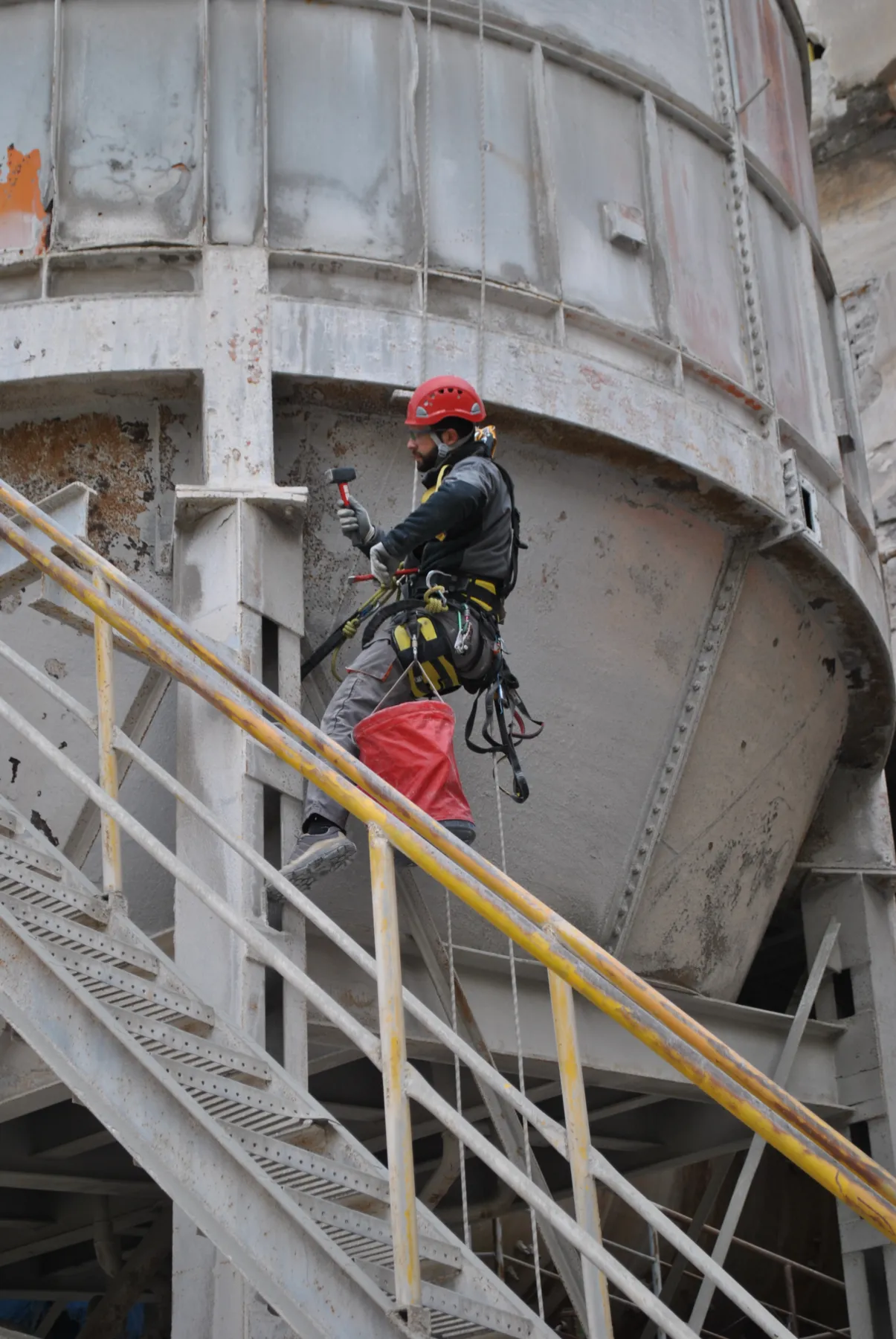 Cement Plant 30 Silos Inspection (NDT)