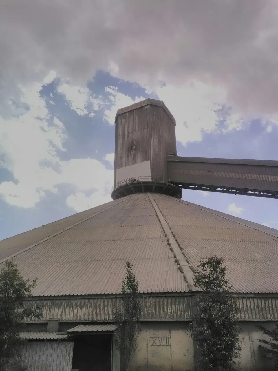 Cement Plant Circular Clinker Storage Cleaning & Painting