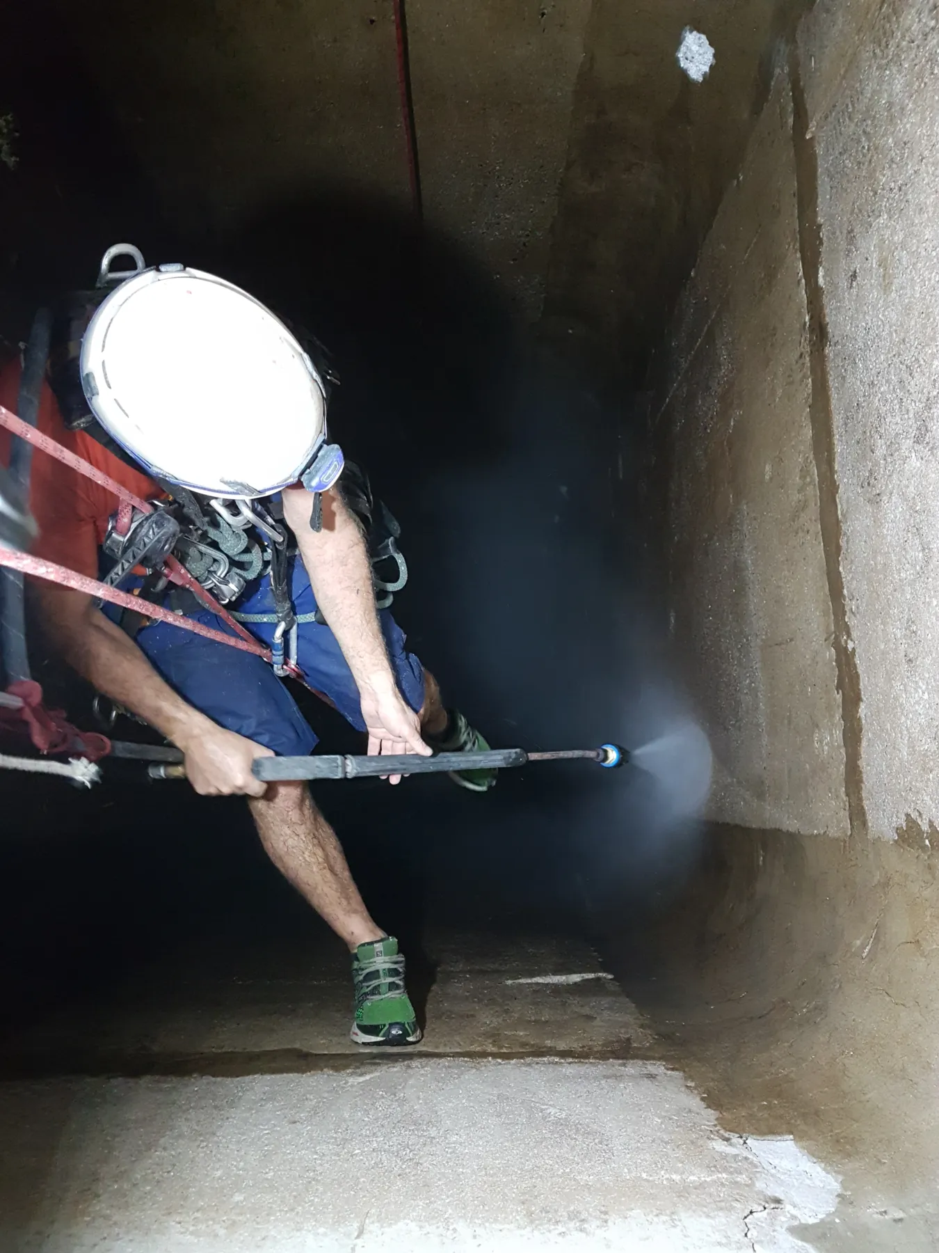 Food Industry 4 Silos Cleaning Repair & Internal Protection