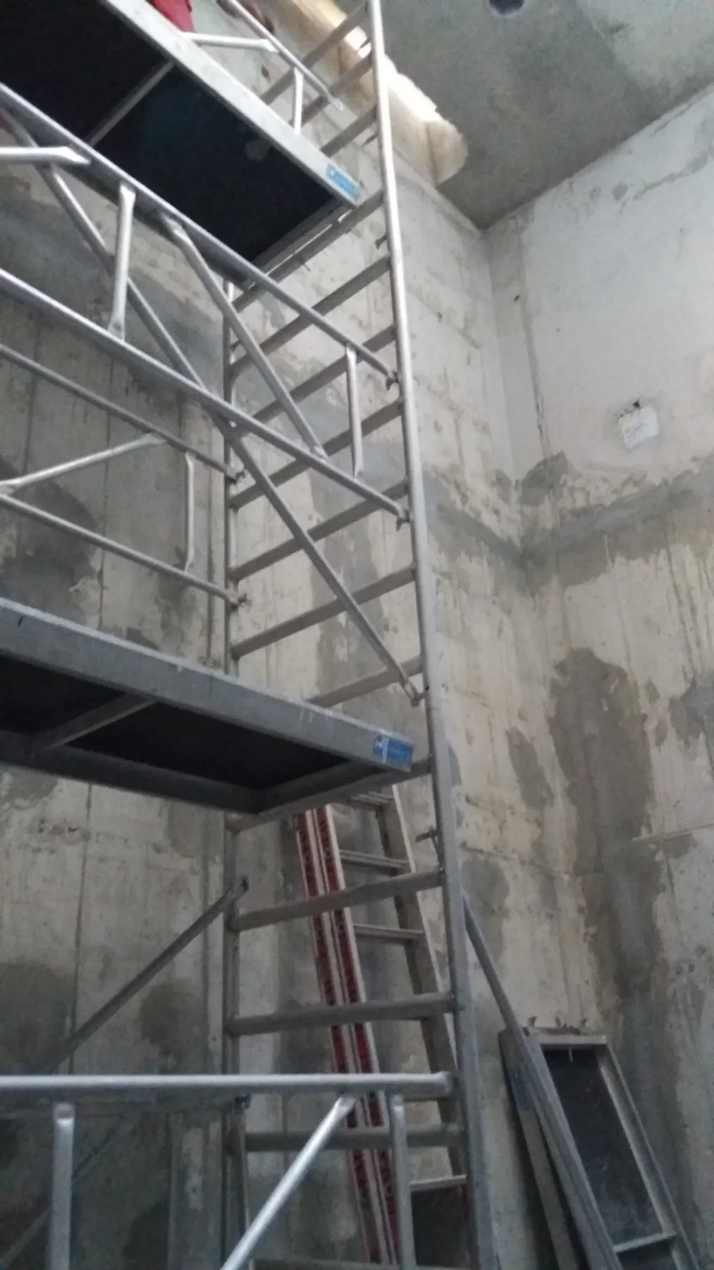 Power Plant 14 Tanks Epoxy Painting Works