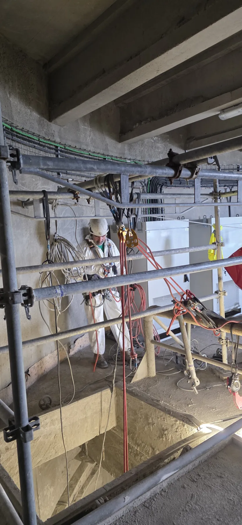 Cement Plant Silo No. 3 Internal Cleaning