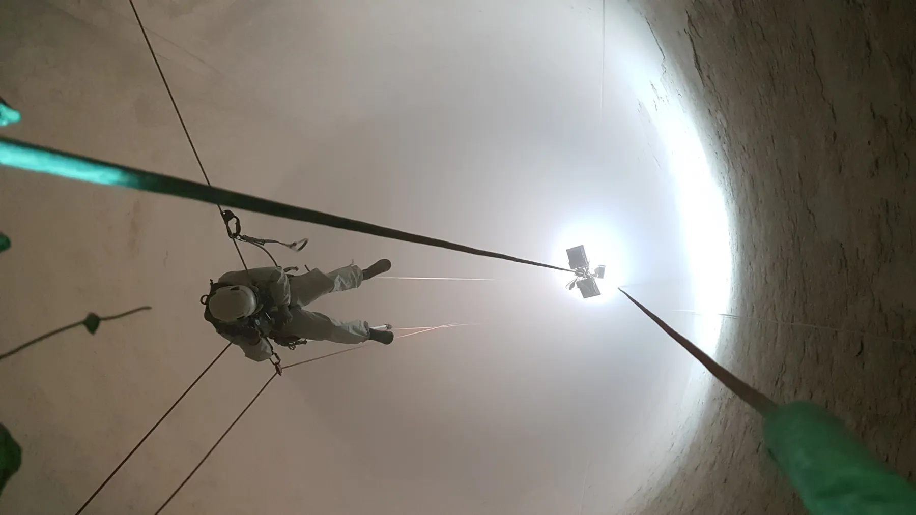 Cement Plant 20 m Silo Internal Cleaning No. 19